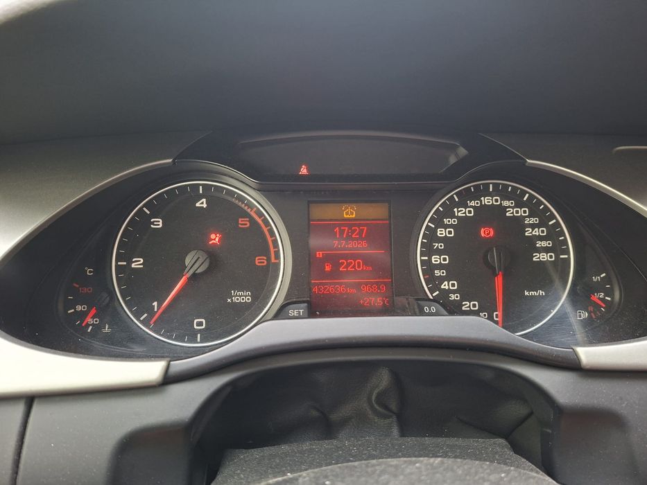Audi A4 B8 2.0 TDI (CAGA)