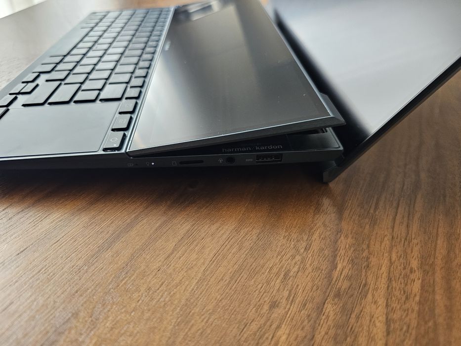 Asus Zenbook Duo