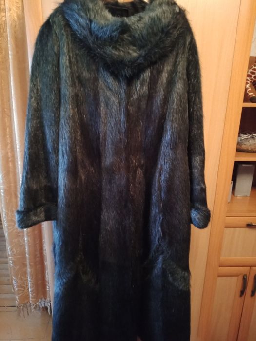 Продам нутриевую шубу!