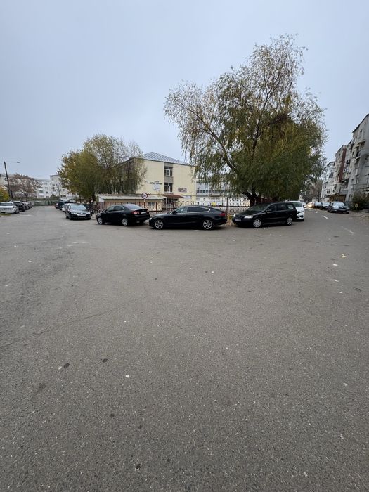Apartament cu 2 camere Decomandat