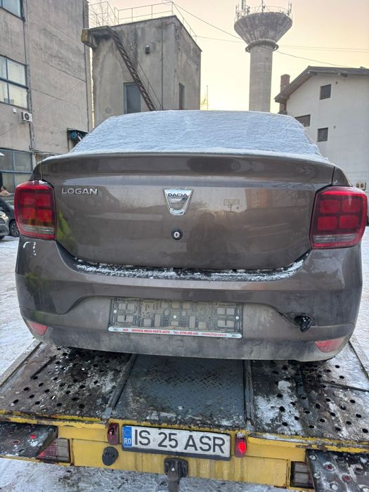 Vând sau  dezmebrez