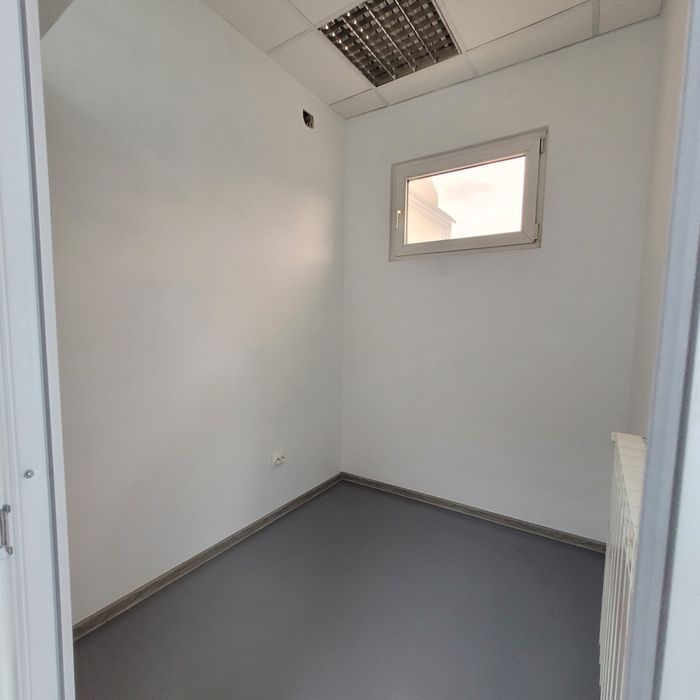 Spațiu comercial stradal 120 mp – Șos. Fundeni 112 – vizibilitate excelentă