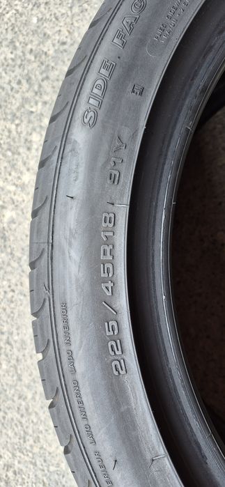 4 anvelope vara RFT  Goodyear,fata 225/45/18,spate 255/40/18.Pret/buc