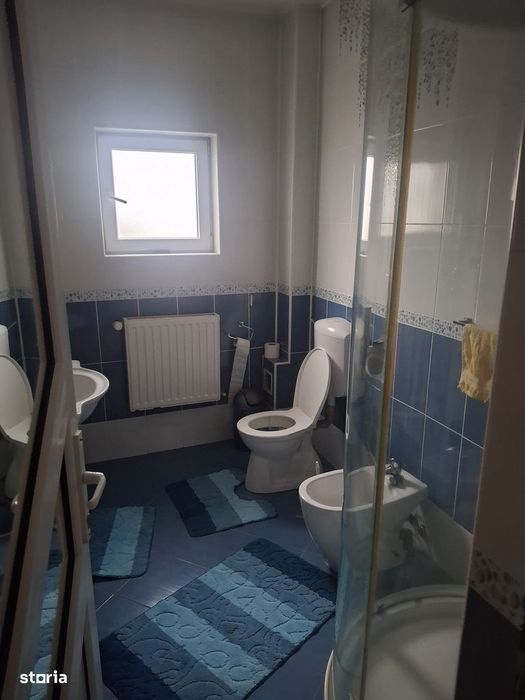 Casă in sangeorgiu de mures , garaj și mansardă utilizabilă