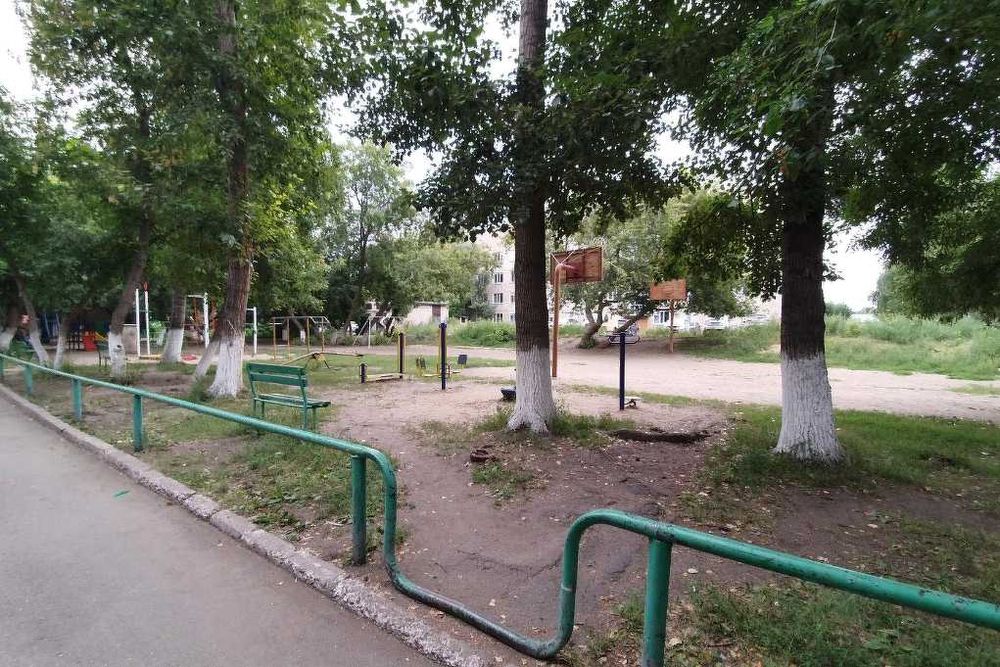 В продаже четырехкомнатная квартира в парковой зоне