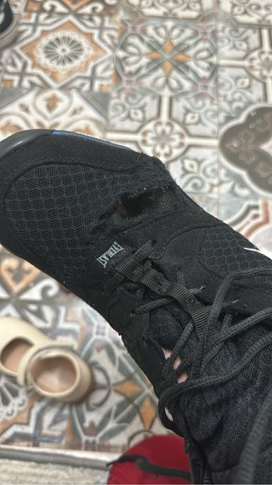 Боксерка оригинал EVERLAST купил в Канаде