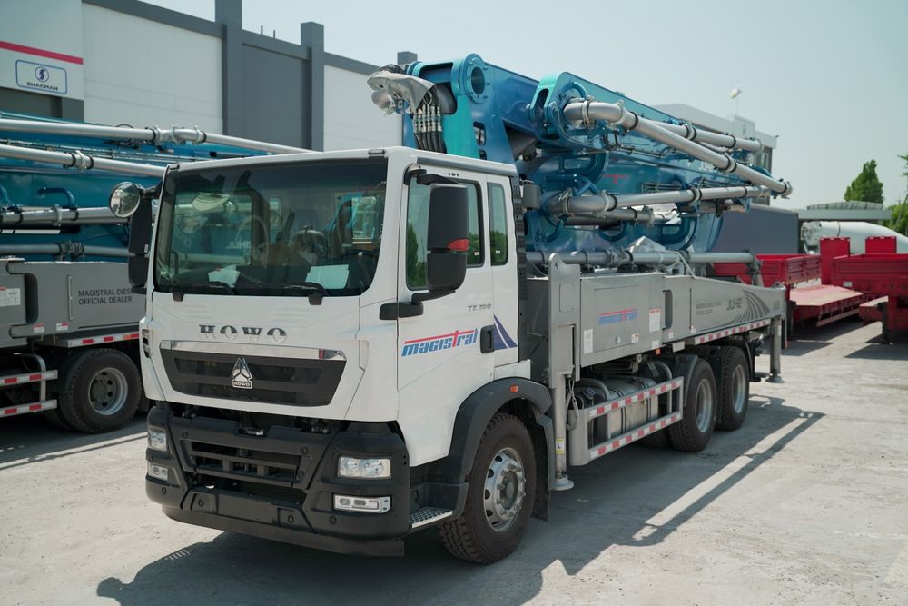 Jiuhe JH52 6×4 52м (Автобетононасос)