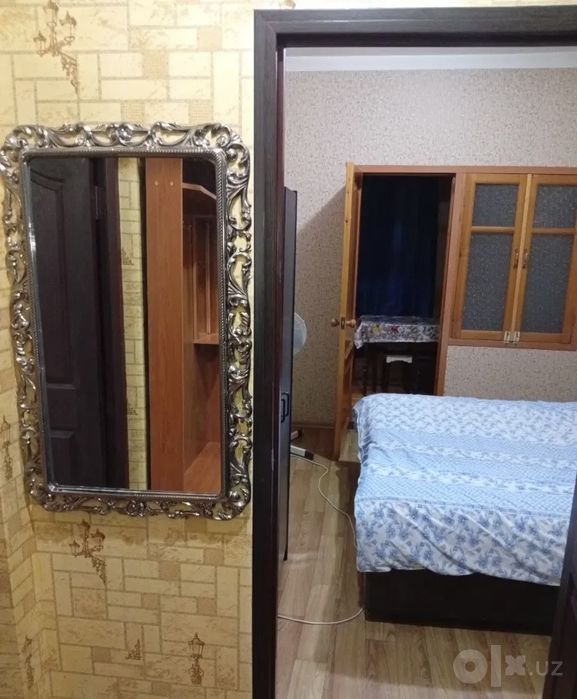 Сдается 2 ком Метро Ойбек. Семейным
