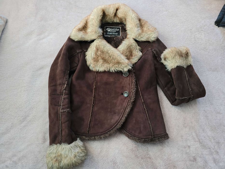 Кожух на Bershka