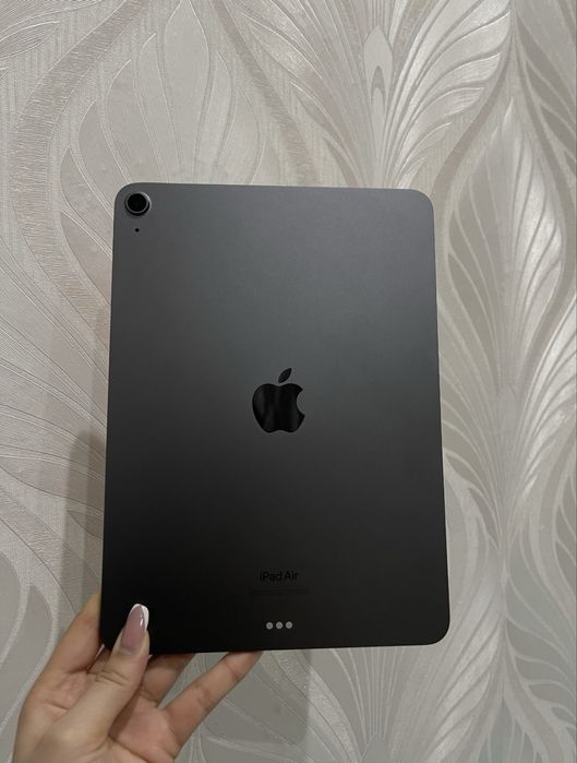 Ipad 2022 года, в идеальном состоянии