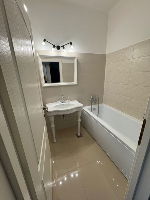 Apartament 2 camere decomandat in zona Vatra Luminoasă, Bucuresti