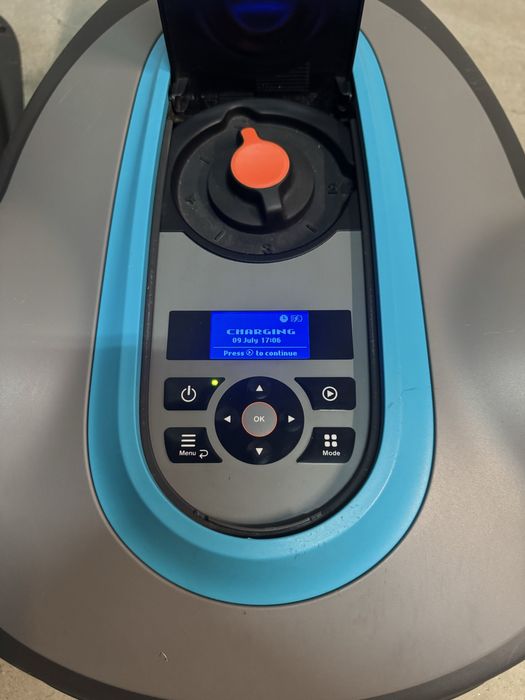 Косачка робот Gardena Sileno City 600м2 с гараж