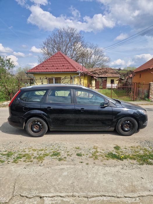 Ford focus 1.6 benzina  2009