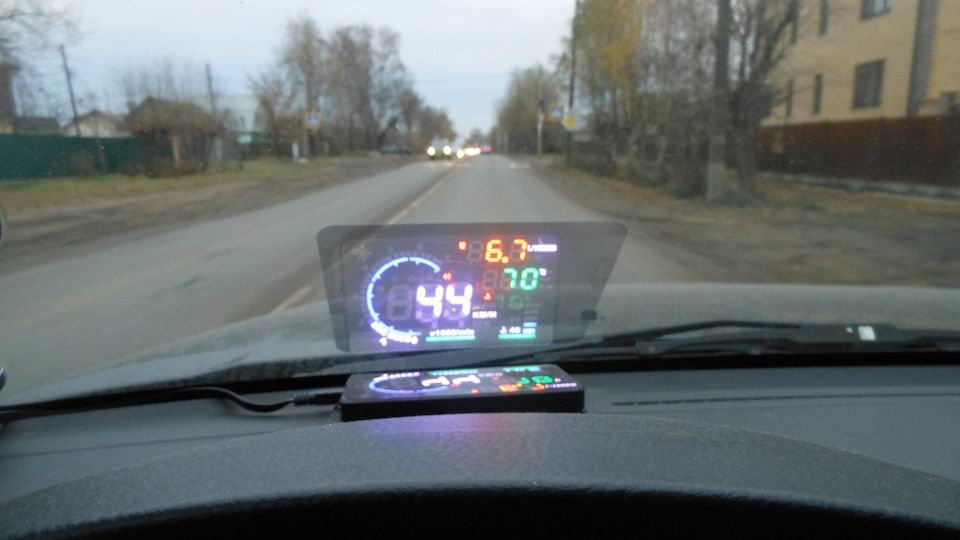 Яркая проекция с датчиком температуры