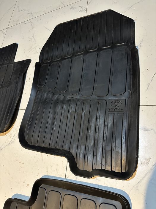 Полики салона на Прадо 150