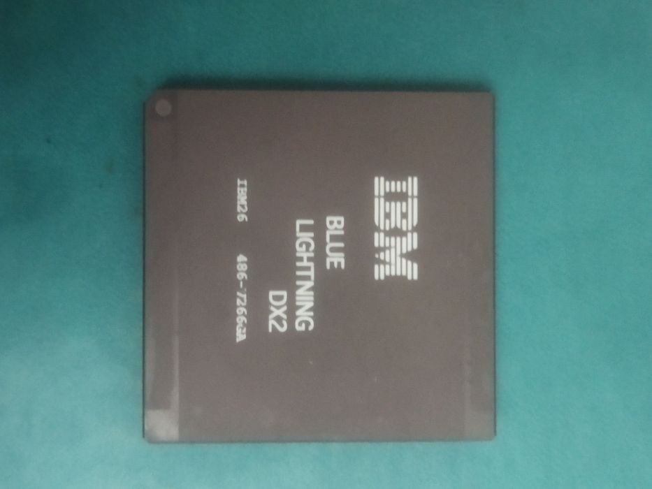 Kompyuter qismlari arzonga sotiladi