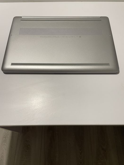 Laptop HP 15,6inch office 2024