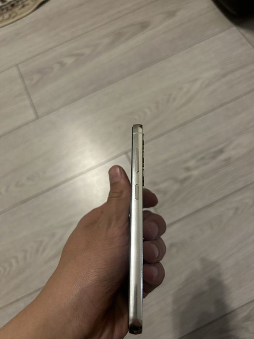 Samsung S23 на продажу