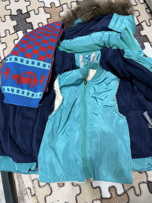 Продам зимний комбинезон на мальчика