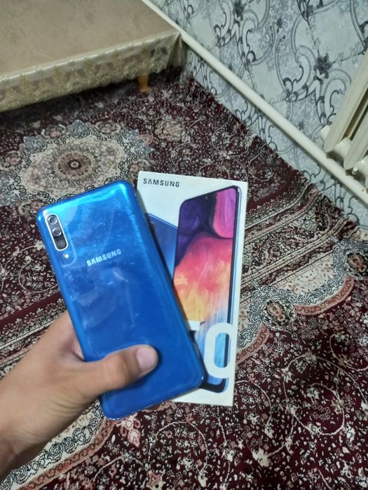 Samsung A50 sotiladi!