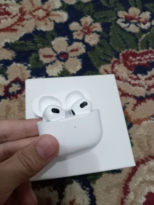 Airpods Apple srochna