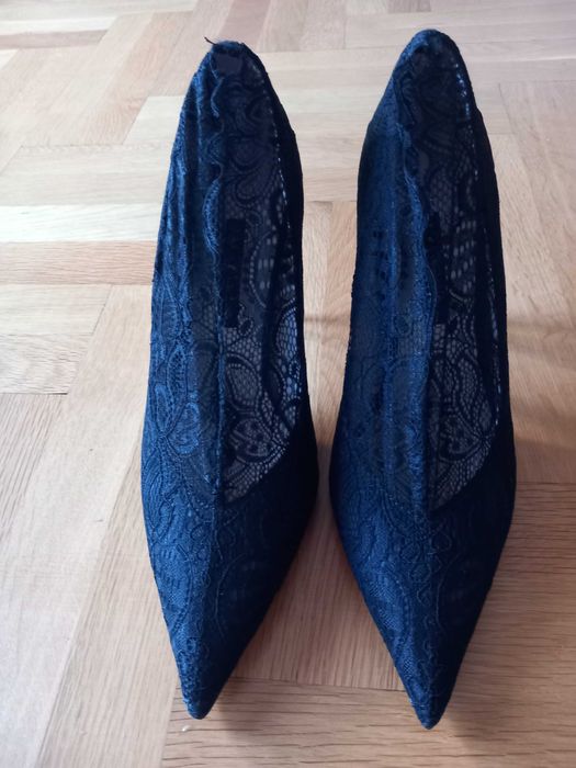 нови Zara официални обувки - красива дантела