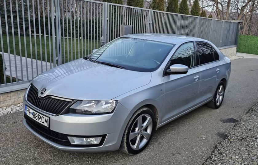 Vând Skoda Rapid 1.2 TSI  URGENT