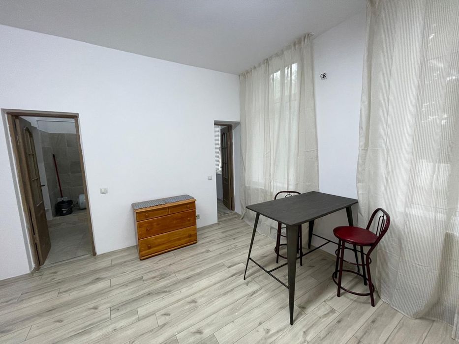 Inchiriere - Apartament 2 camere zona Victoriei
