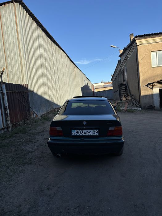 Продам BMW e36 318 п