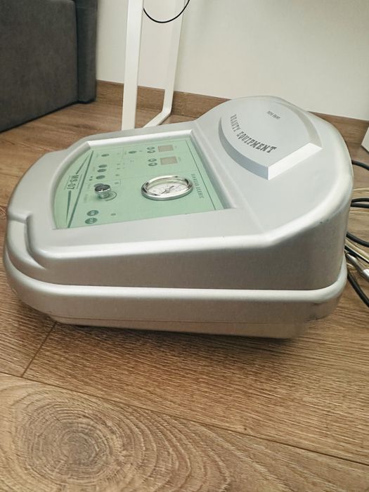 Професионален козметичен апарат MS-07 – микродермабразио + ултразвук + термо терапия