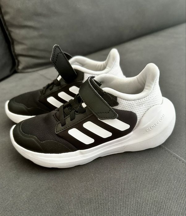 Adidas copii Cloudy foam mas 32
