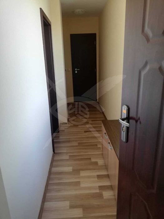 Продава се Двустаен апартамент в к.к. Слънчев бряг - 60 кв.м за 884 €/кв.м - Снимка #3