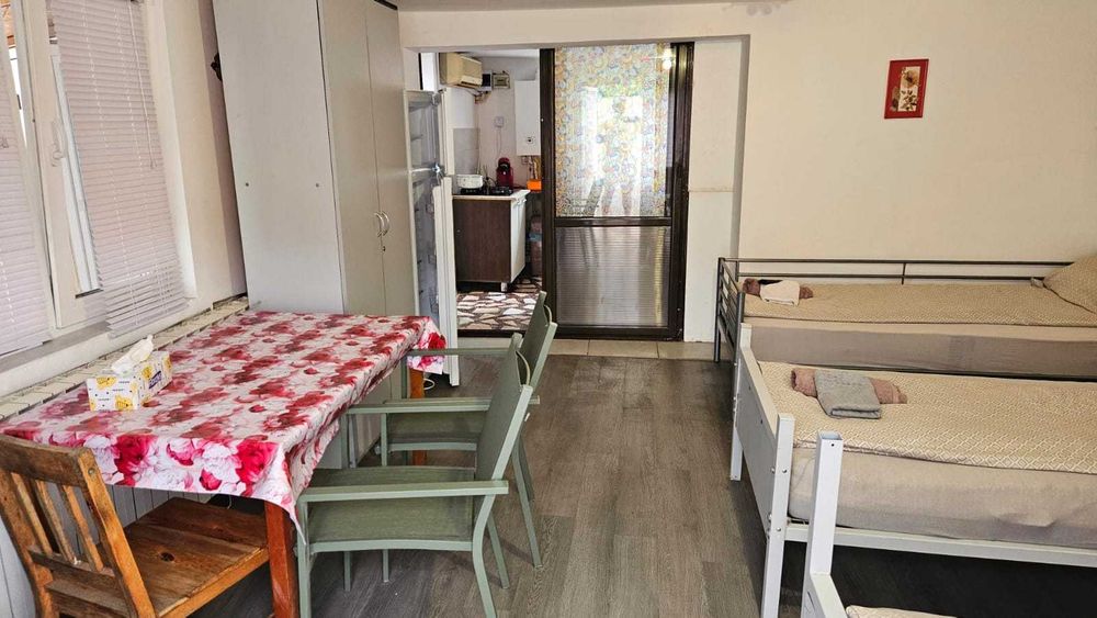 Inchiriere camere
