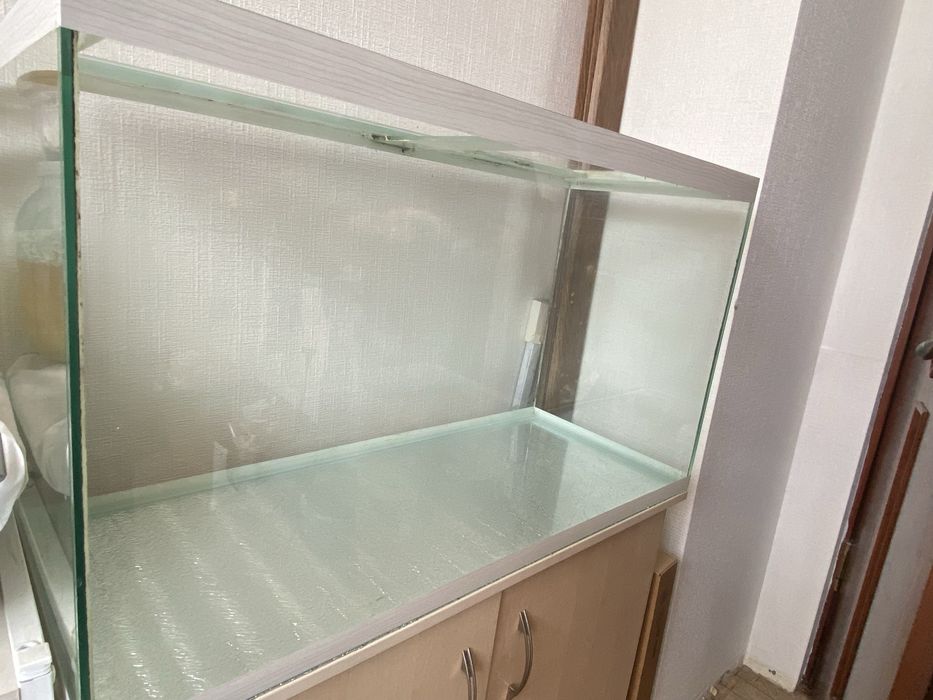 Аквариум (85х35х50)