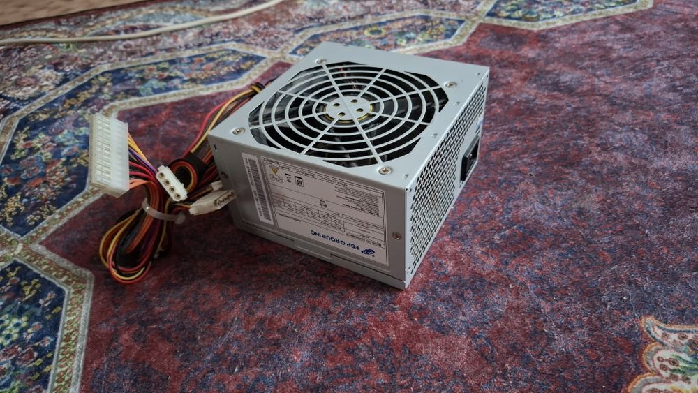 Продам блок питания на 350w