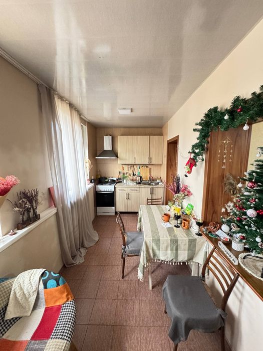 2- х комнатная.  Буз-2.   Эко базар