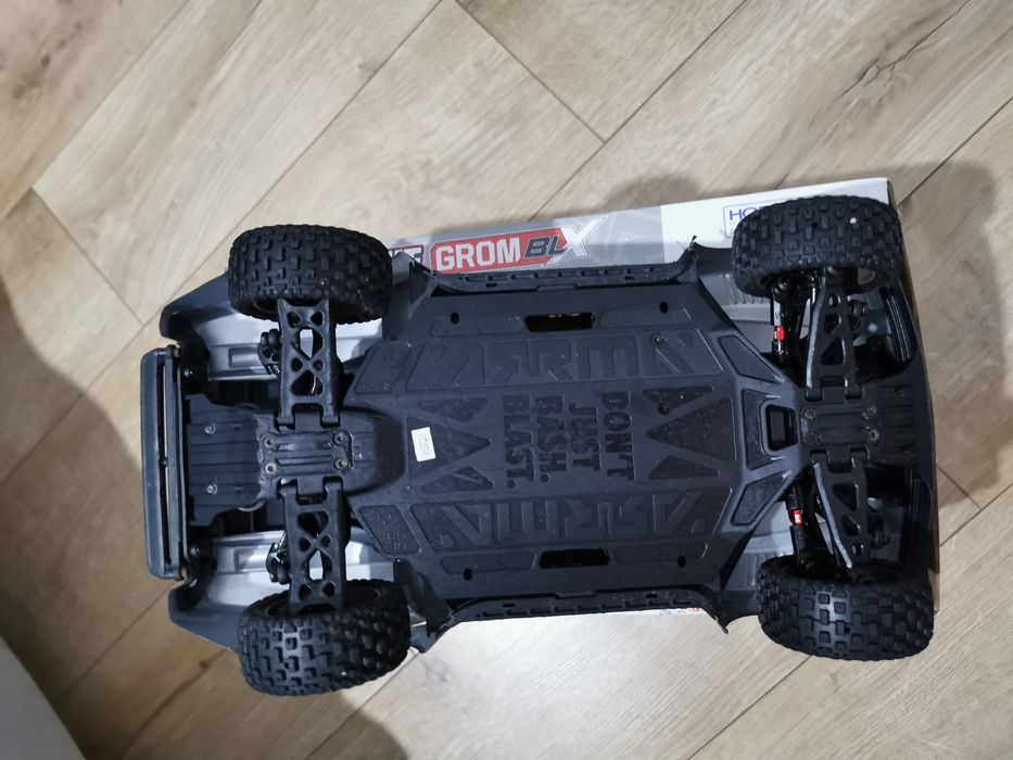 Arrma mojave grom 223S BLX Brushless 3s