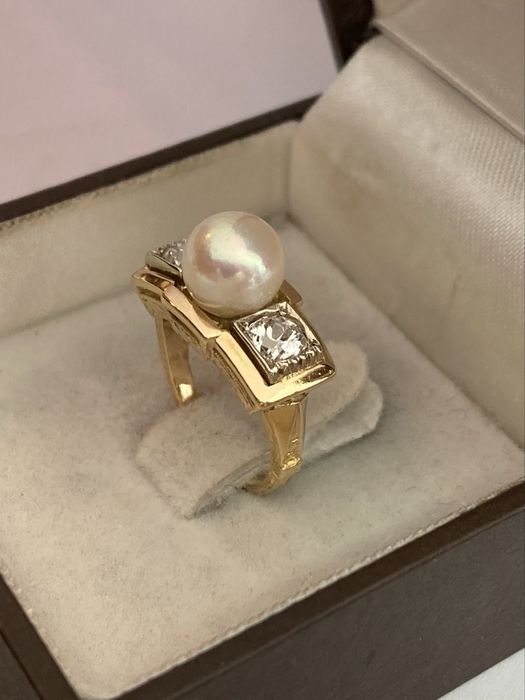 Inel vintage aur 18kt.cu diamante 0.55 si perla