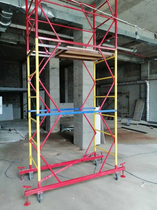 Вышка тура, Леса строительные