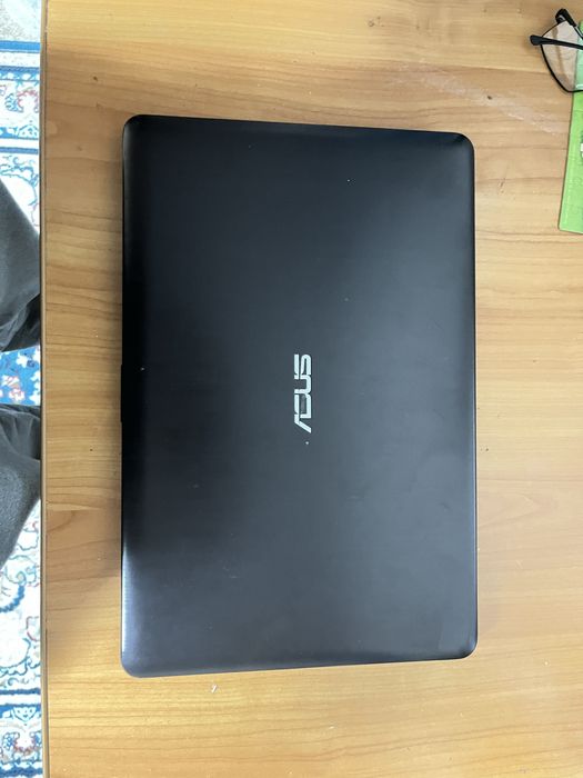 Ноутбук Asus y540x