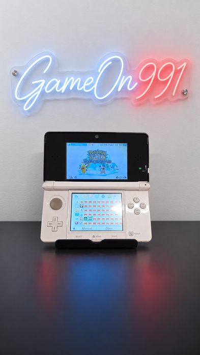 Nintendo 3DS,  Modat, 1500 jocuri, 20-în-1, gata de joacă, 9.5/10