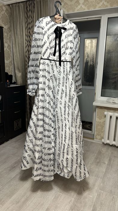 Продаю вечерный платье