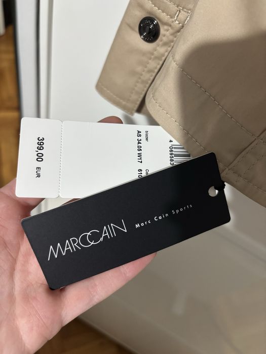 Комплект MARC CAIN BLAZER - LIGHT STONE/ Панталон chino FAQUS -  Колекция Пролет 2026