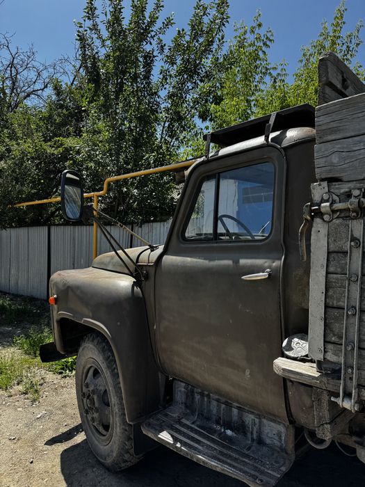 газ 52 грузовые овтомобиль