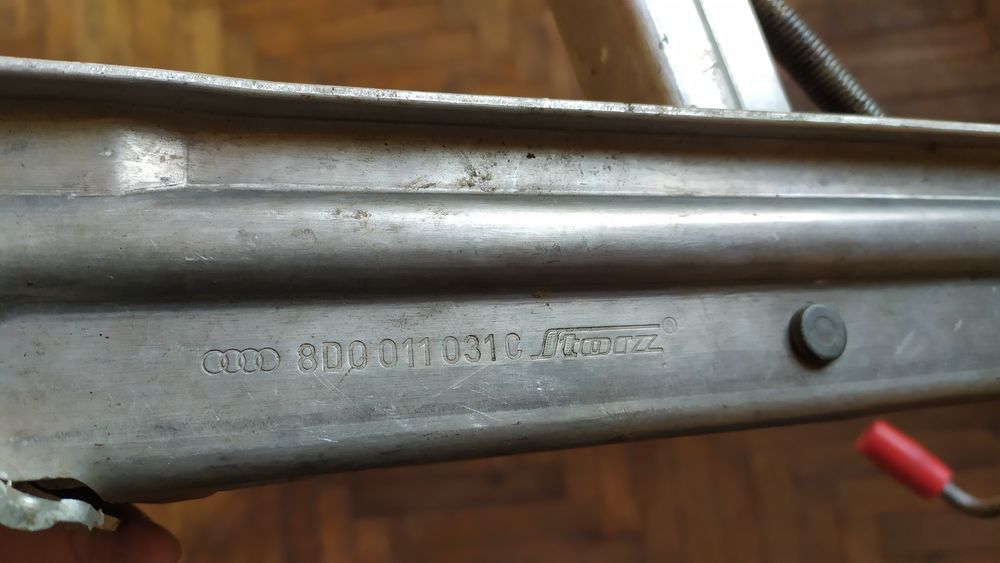 Крик за Ауди оригинален, алуминиев.