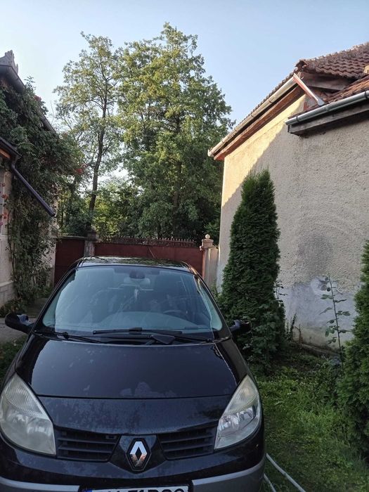 RENAULT Scenic 2004