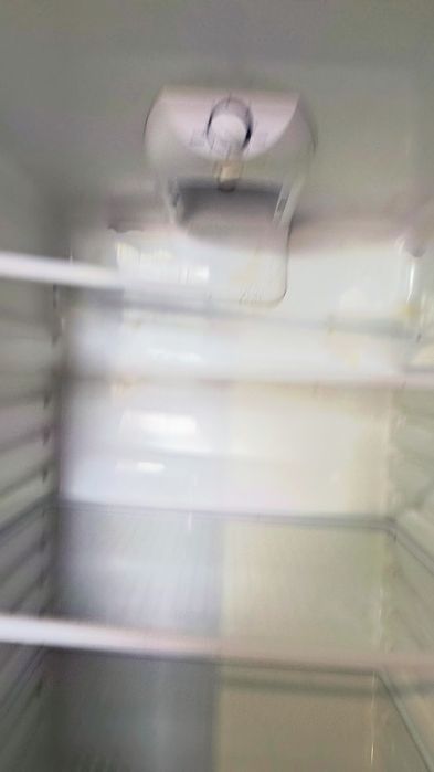 Холодильник 2х камерный