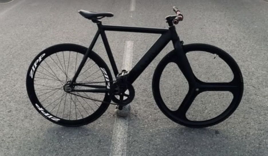 Colossi low pro черный