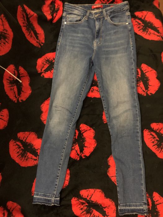 Джинсы  оверсайз guess 27-29