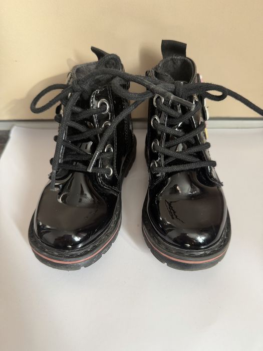 Бебешки боти размер 22